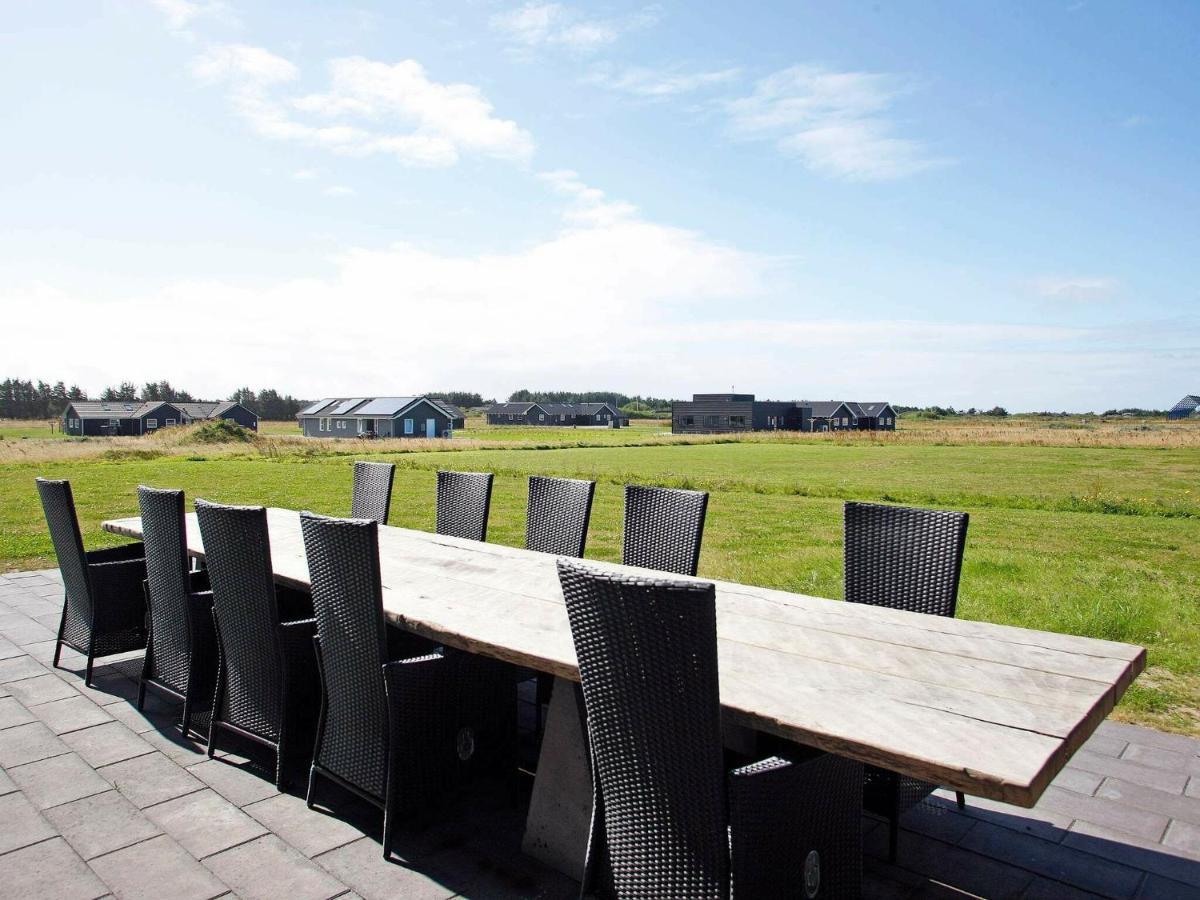 Five-Bedroom Holiday Home In Lokken 3 Exterior foto
